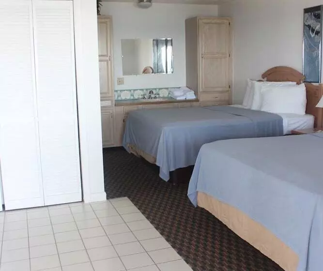 Motelli Sandcastle Beachfront Inn