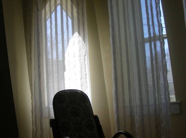 פנסיון Elevate Rooms At 66 Montague