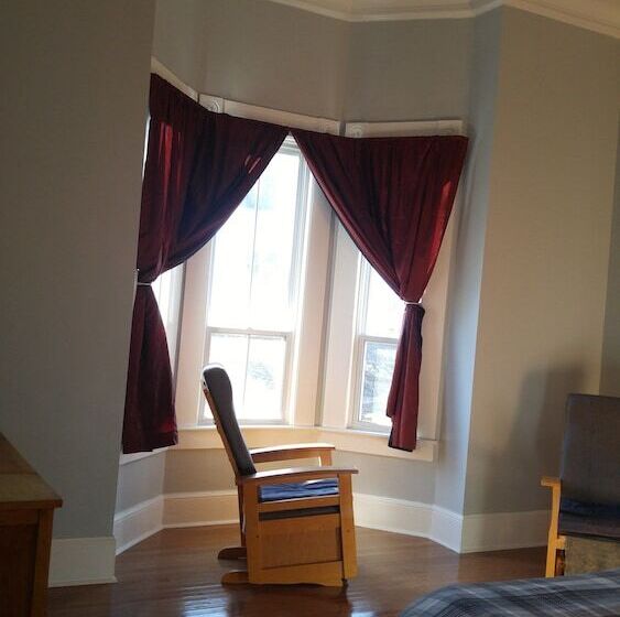 פנסיון Elevate Rooms At 66 Montague