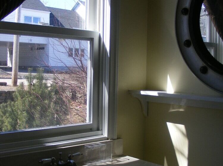 פנסיון Elevate Rooms At 66 Montague