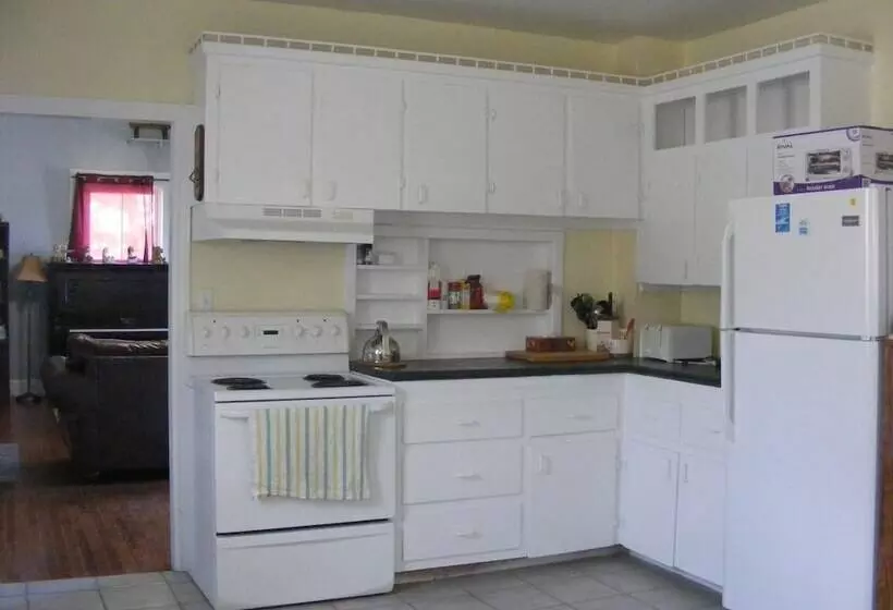 ペンション Elevate Rooms At 66 Montague