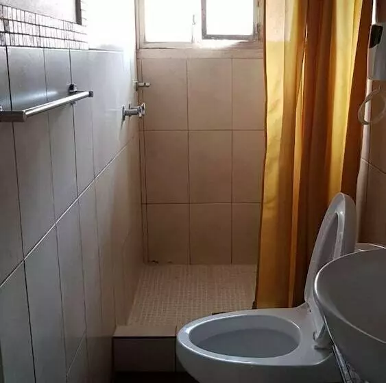 پانسیون Koi Rejuvenece Spa