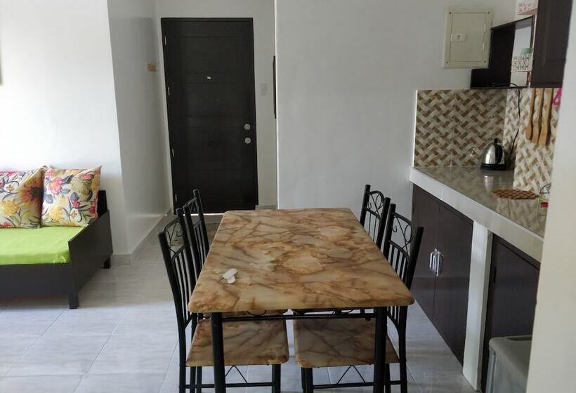 Pension Spacious Private Apartment At Laorenza Residences