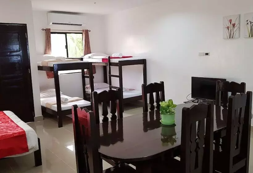 ペンション Spacious Private Apartment At Laorenza Residences