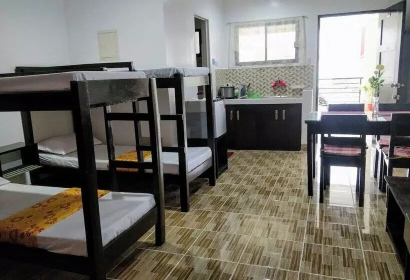 ペンション Spacious Private Apartment At Laorenza Residences