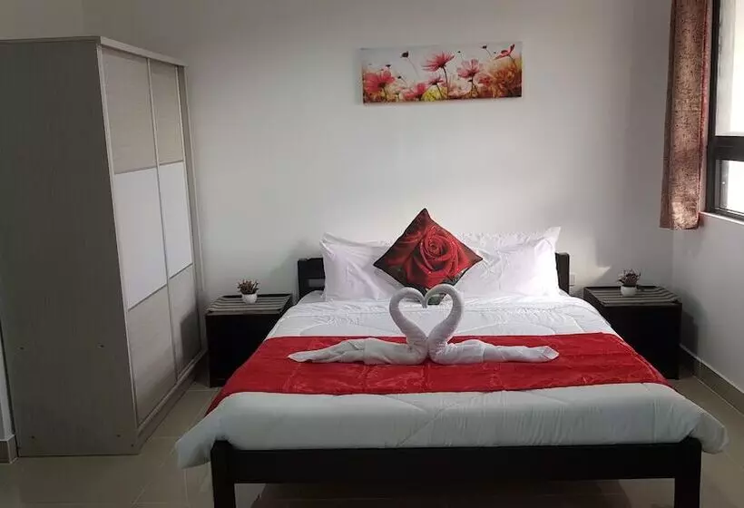 ペンション Spacious Private Apartment At Laorenza Residences