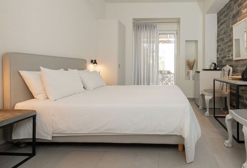 Пансион Vourkari Village