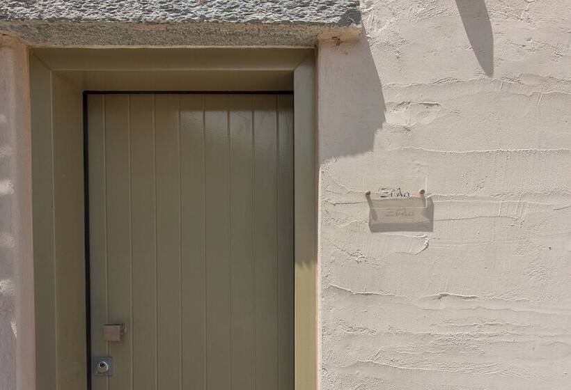 Пансион Vourkari Village