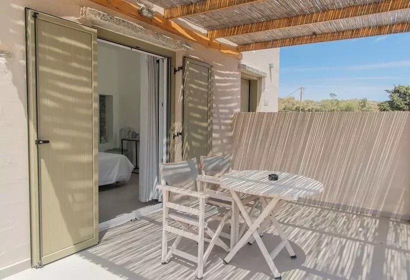 ペンション Vourkari Village