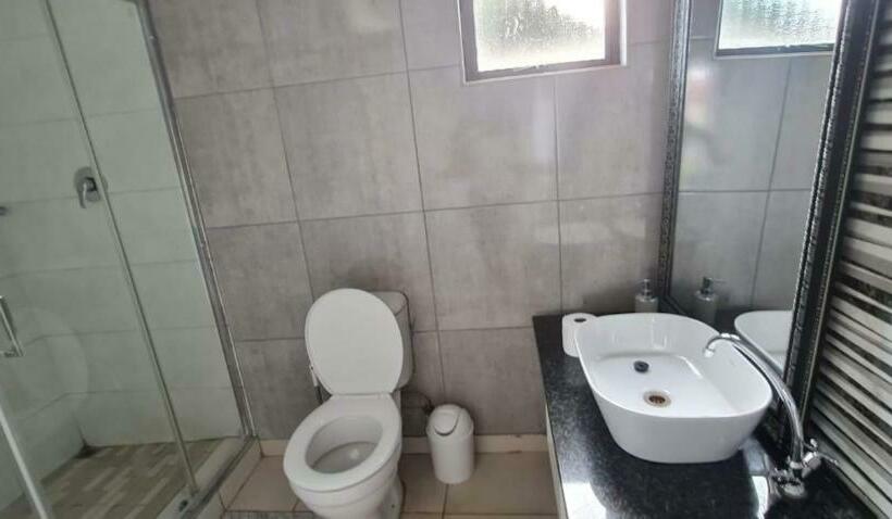 Sharodin Bed And Breakfast