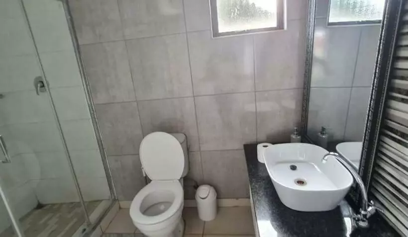 Sharodin Bed And Breakfast