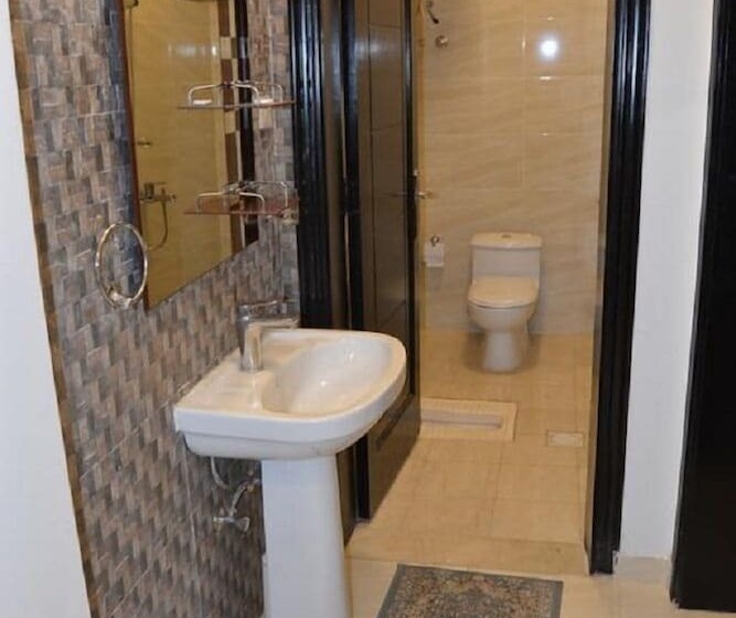 Waqt Alfakhamah Apart