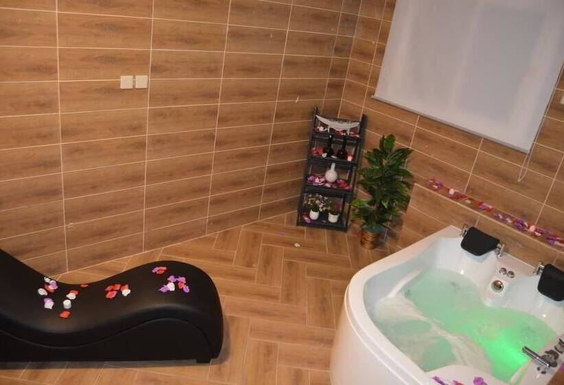 Waqt Alfakhamah Apart