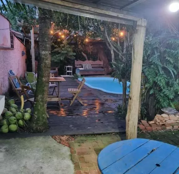 هاستل Guest House Ilhabela Cocaia