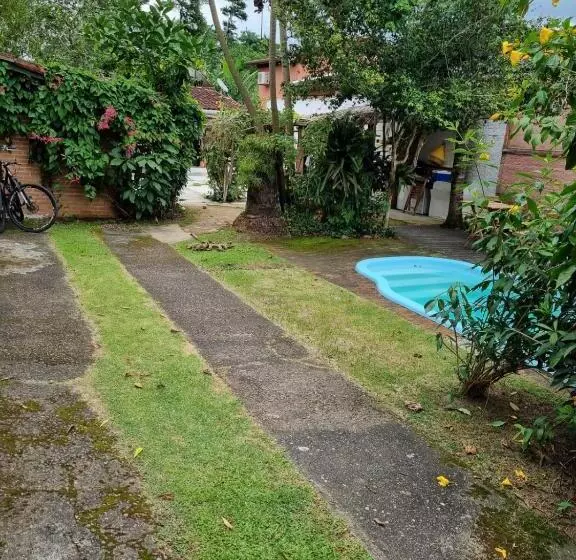 هاستل Guest House Ilhabela Cocaia