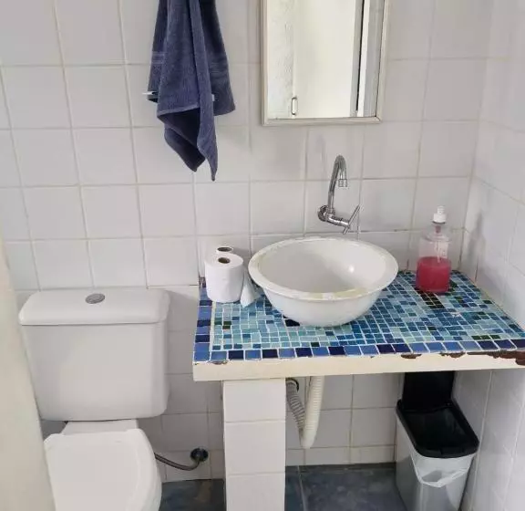 هاستل Guest House Ilhabela Cocaia