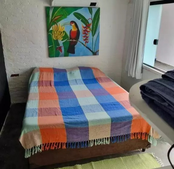 هاستل Guest House Ilhabela Cocaia
