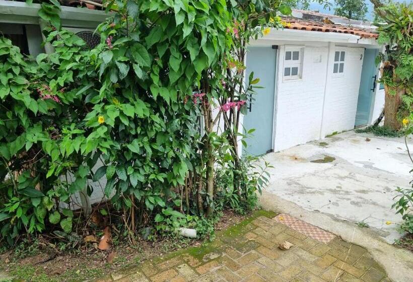 旅馆 Guest House Ilhabela Cocaia