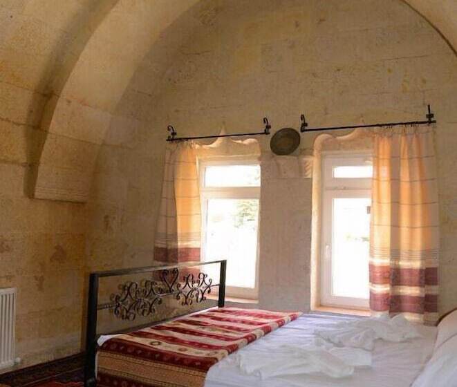 Ali S Guest House   Hostel