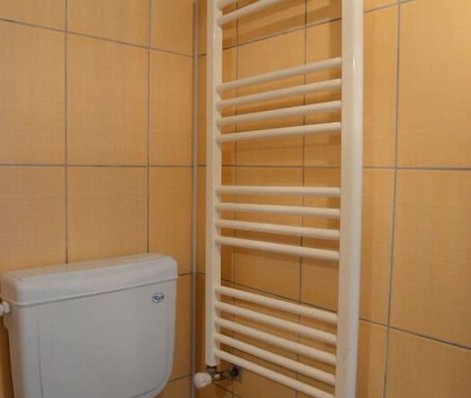 Ali S Guest House   Hostel