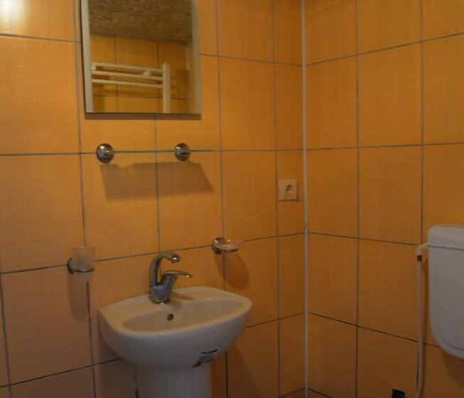 Ali S Guest House   Hostel