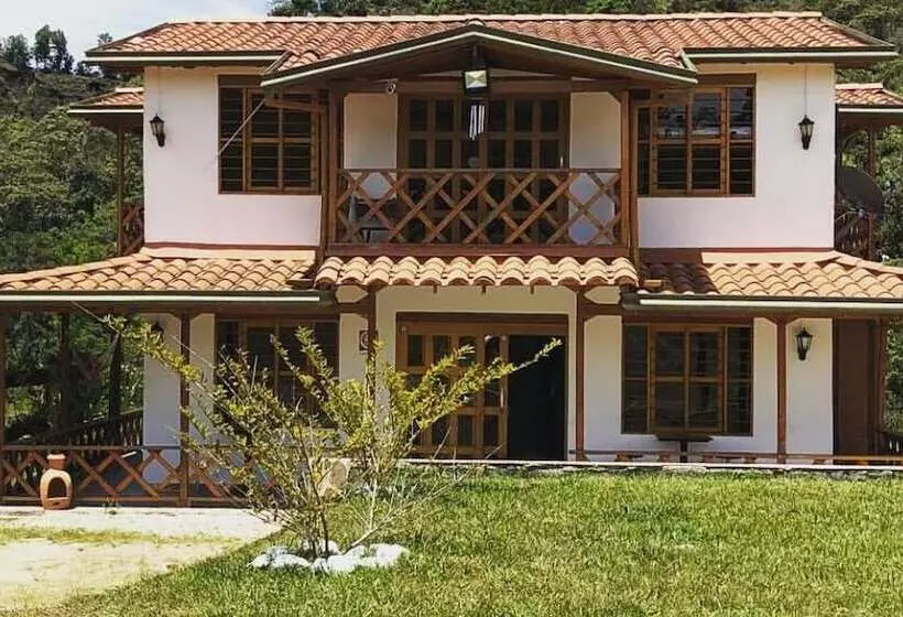 Antioquia Viva Hostel