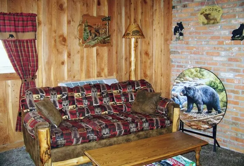 Bear Trap Cabins