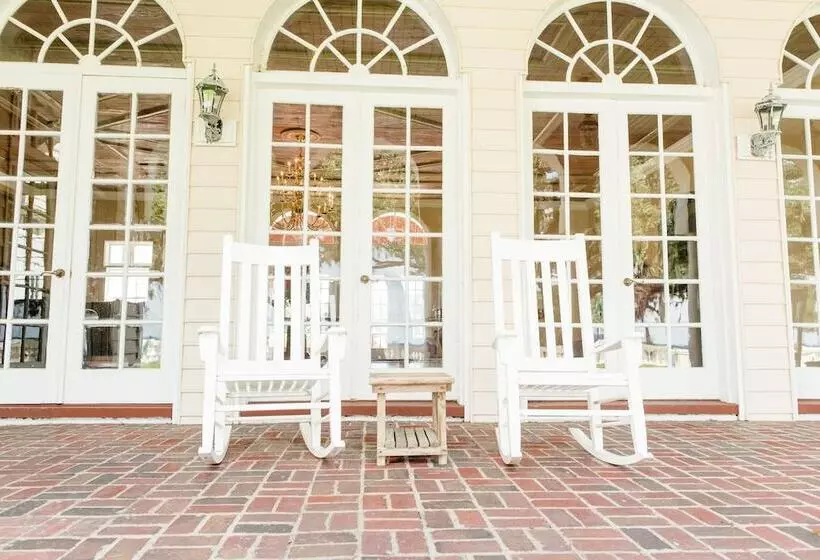 Aamiaismajoitus (B&B) Capernaum Lakeside Lodge