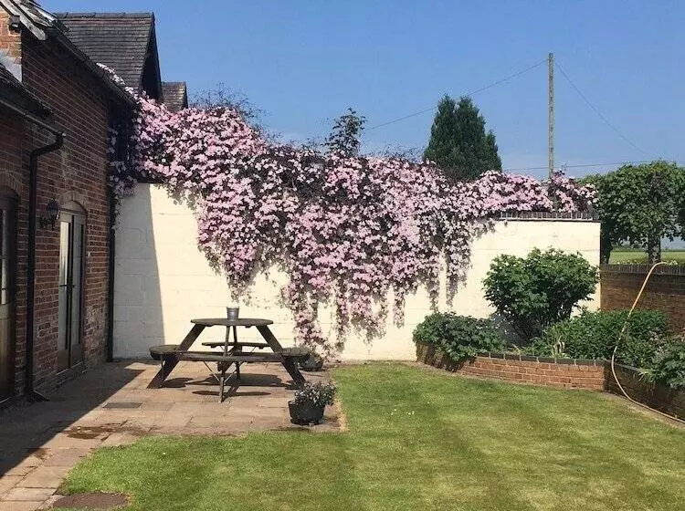 Aamiaismajoitus (B&B) Marsh Farm