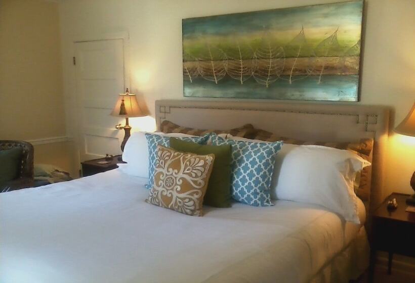 مبيت وإفطار Meadowood Inn