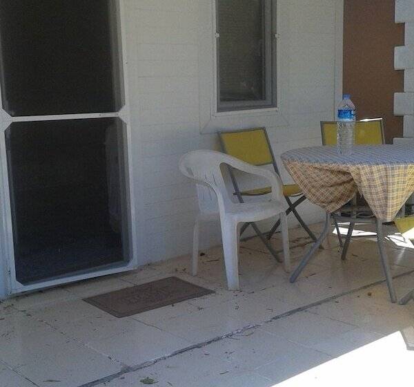 مبيت وإفطار Mini Bufe Pansiyon