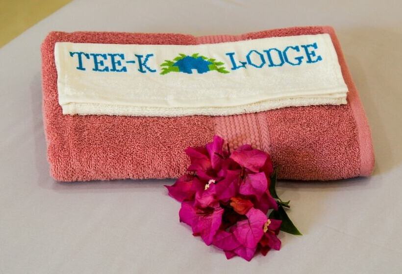 تختخواب و صبحانه Tee K Lodge