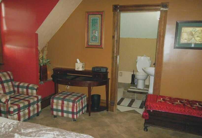 ベッドアンドブレックファースト Colonial House On Main