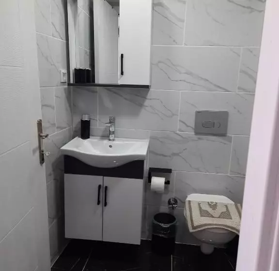 Ephesian Hotel & Guesthouse