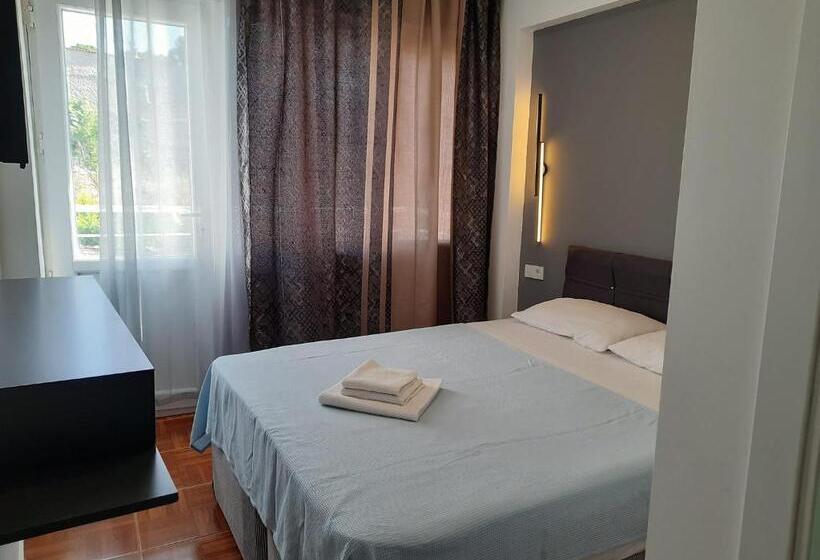 Ephesian Hotel & Guesthouse