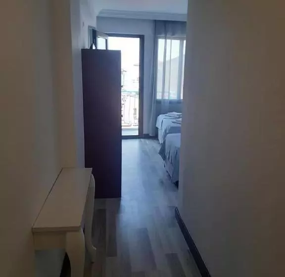 Ephesian Hotel & Guesthouse