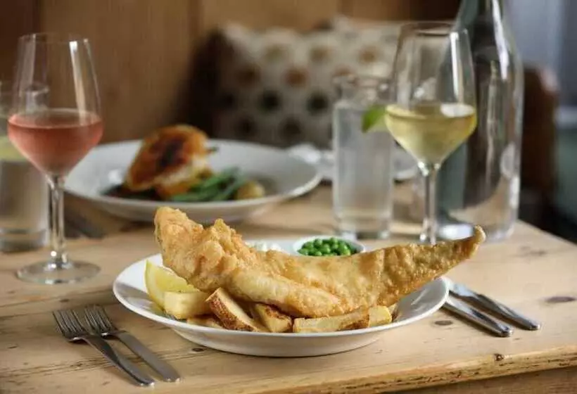 簡易ホテル Horse & Groom Upper Oddington