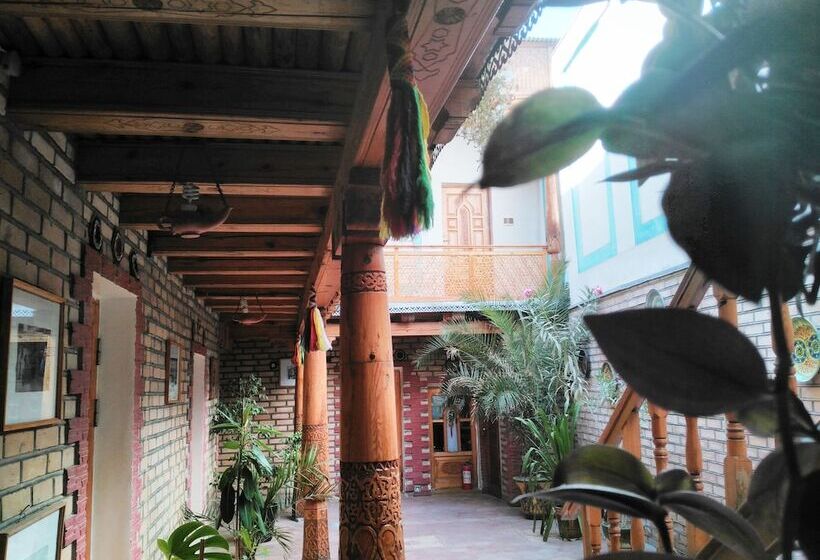 هتل Amelia Boutique