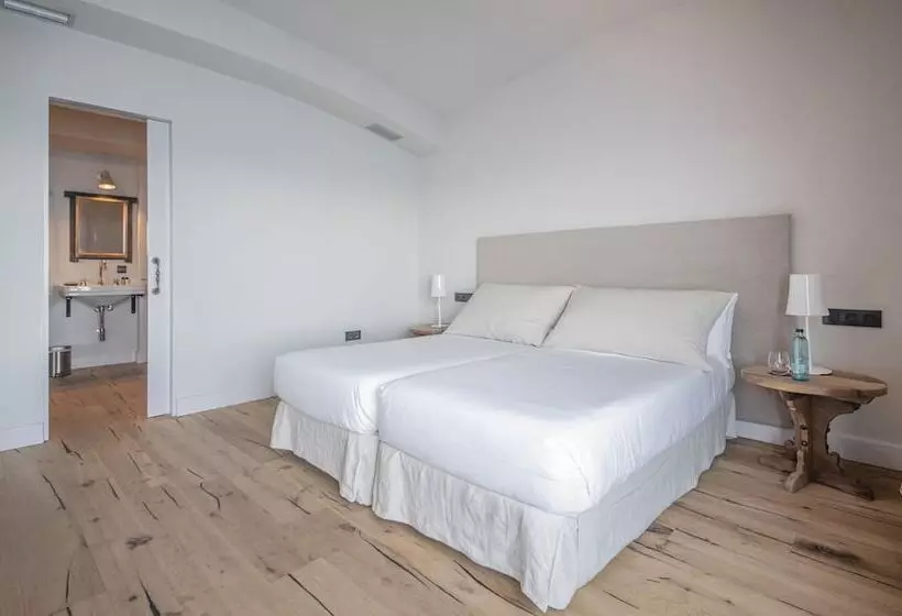 ホテル Bypillow Cap Sa Sal