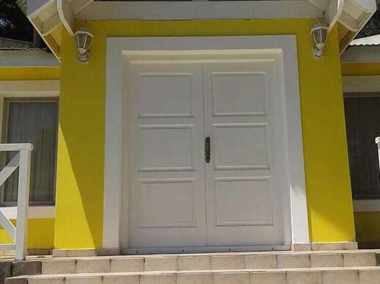 فندق Cable A Tierra