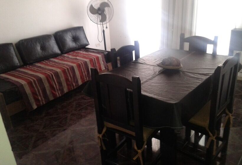 فندق Cable A Tierra