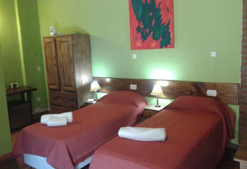 فندق Cable A Tierra