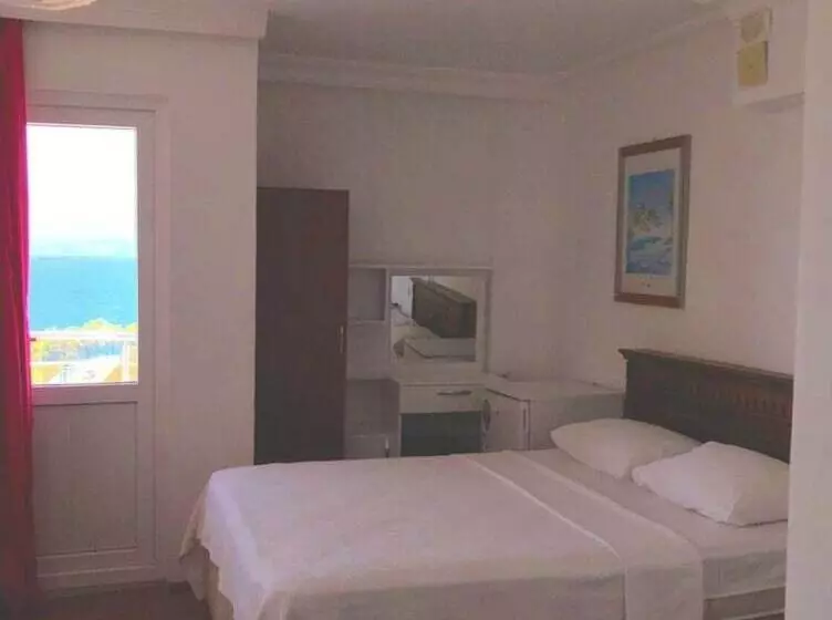 Hotel Efua