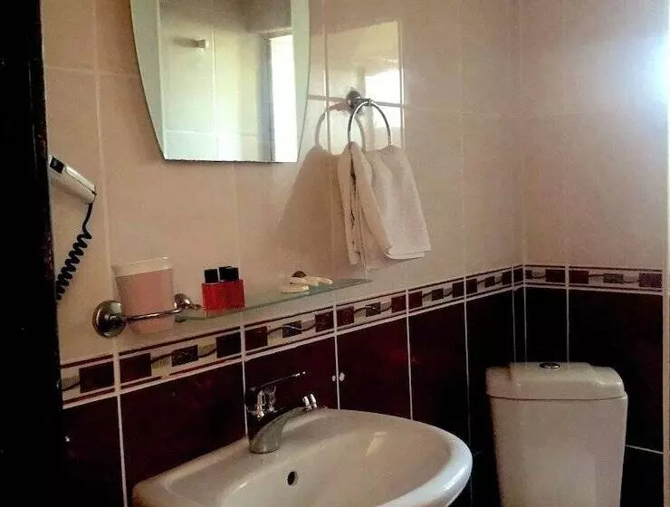 Hotel Efua