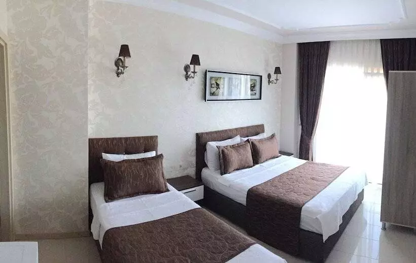 Hotelli Geyikli Sunshine