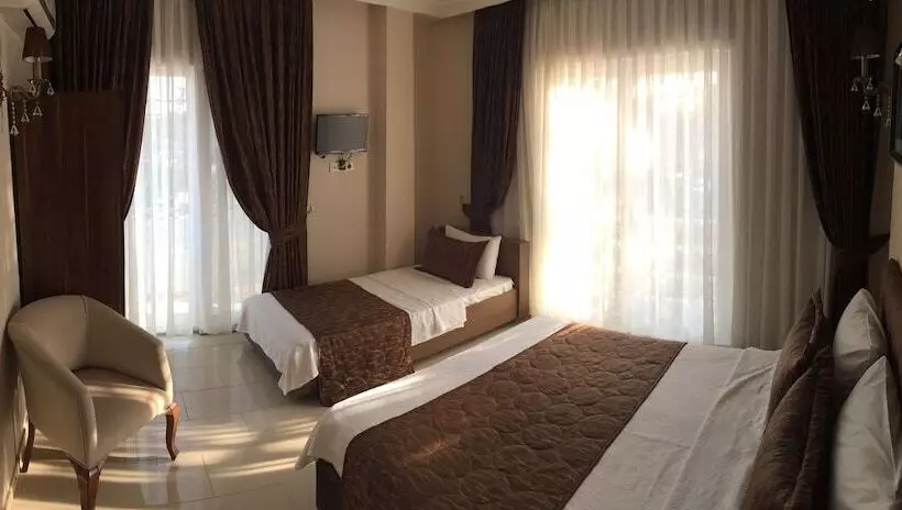 Hotelli Geyikli Sunshine