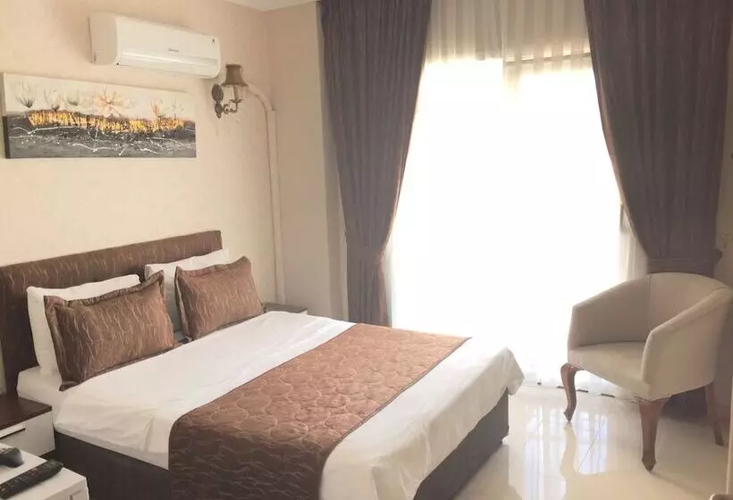 Hotelli Geyikli Sunshine