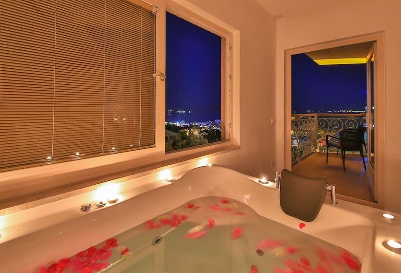 هتل Hediye Hanim Suit Apart