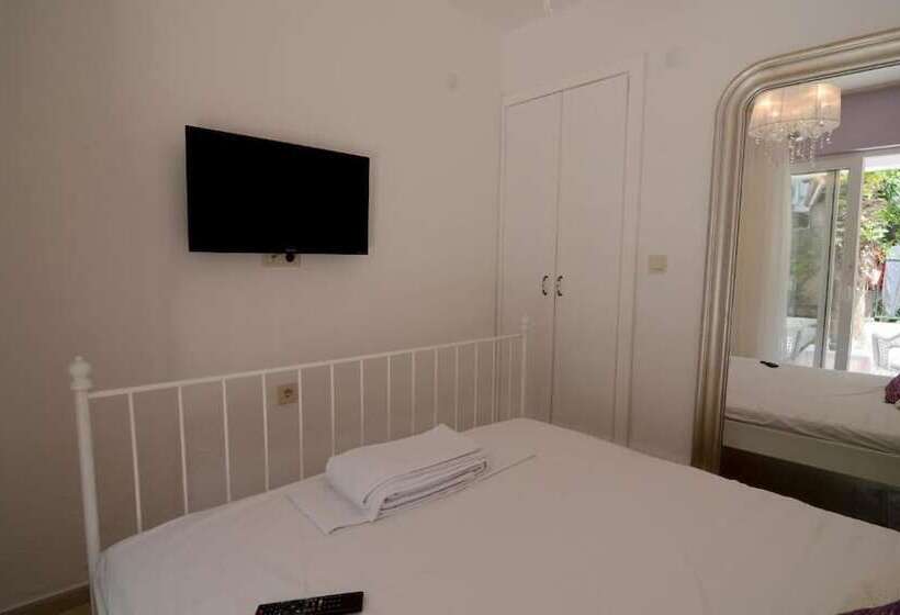 בית מלון כפרי Kiraz Cicegi Butik Akyaka