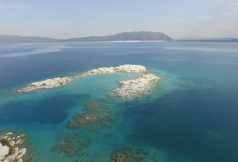ホテル Lago Di Salda
